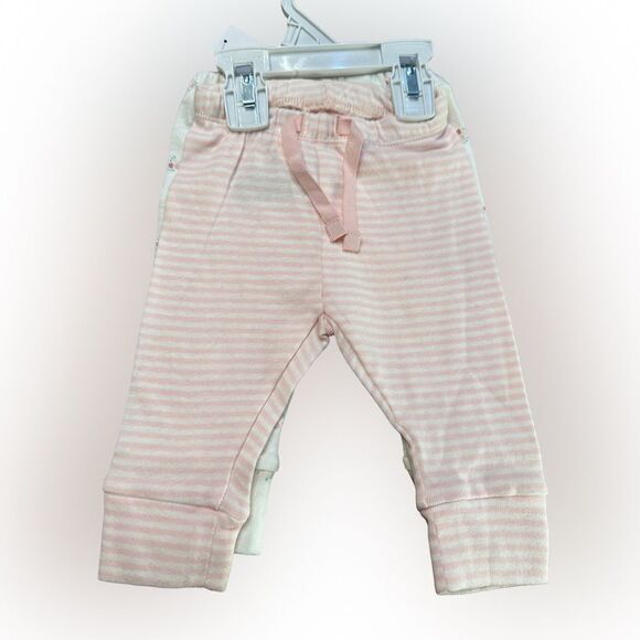 NWT Baby GAP Long Sleeve Shirt & Pants Bundle (0-3 Months) - Picture 4 of 5